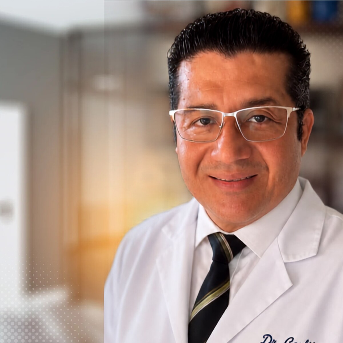 Dr. Carlos Reyes